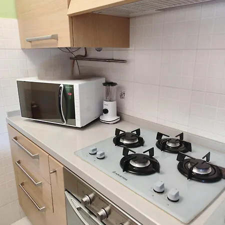 Lorenz House Apartment *